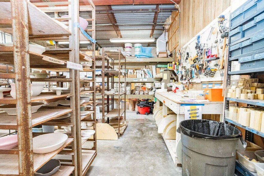 More Photos Of 1239 16th St, Vero Beach Storefront For Sale