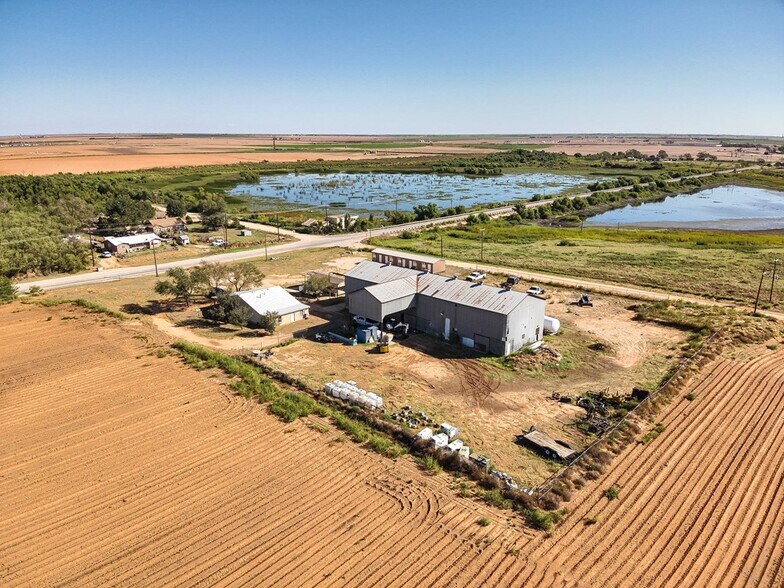 More Photos Of 7007 Farm to Market 846, Knott Office For Sale