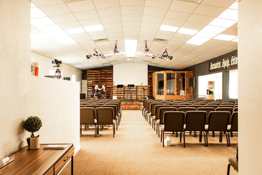 More Photos Of 3205 Lakeview Street, Bryan Religious Facility For Sale
