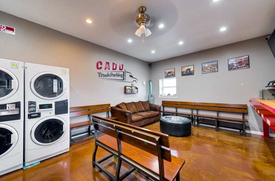 More Photos Of 4500 E County Road 130, Midland Industrial For Sale