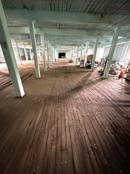 More Photos Of 33 S Main St, Terryville Manufacturing For Sale