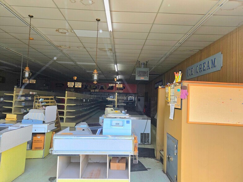 More Photos Of 24 W Main St, Mohawk Convenience Store For Sale