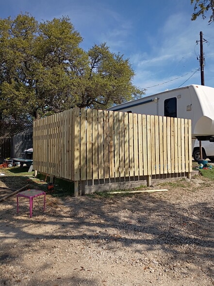 More Photos Of 9895 FM 2673, Canyon Lake Trailer Camper Park For Sale