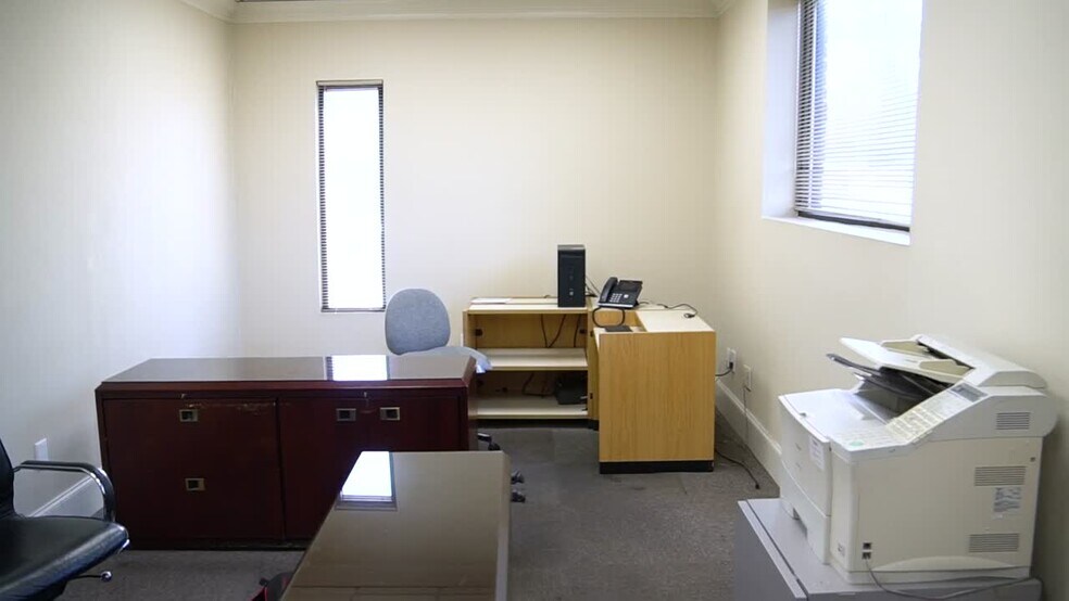 More Photos Of 1661 Roadhaven Dr, Stone Mountain Light Distribution For Sale