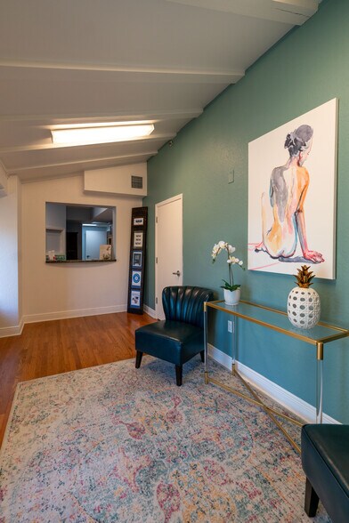 More Photos Of 1515 22nd Ave N, Saint Petersburg Medical For Lease