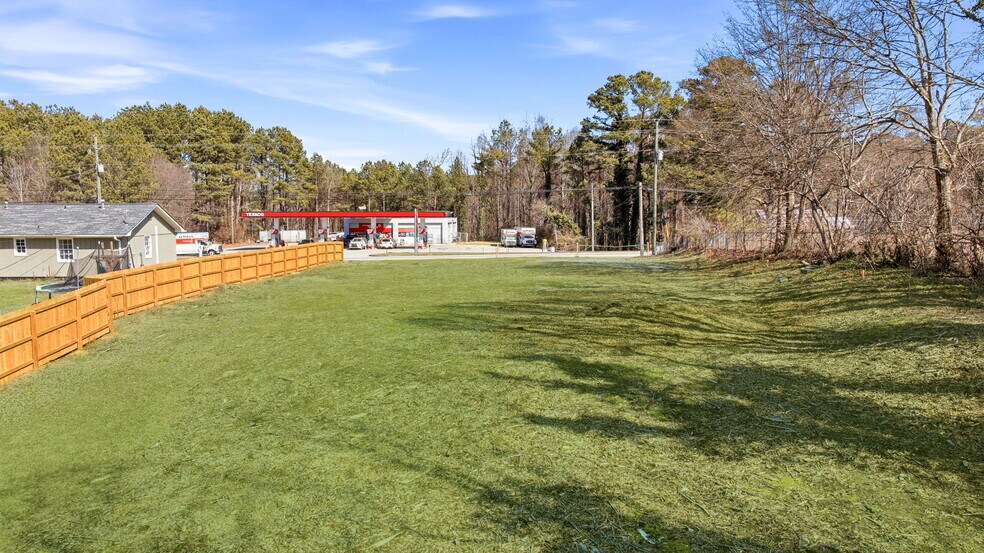More Photos Of 5323 Thompson Bridge Rd, Murrayville Land For Sale