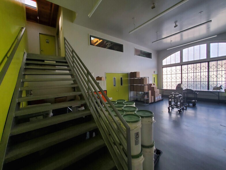Primary Photo Of 104-110 N Union Ave, Los Angeles Warehouse For Lease