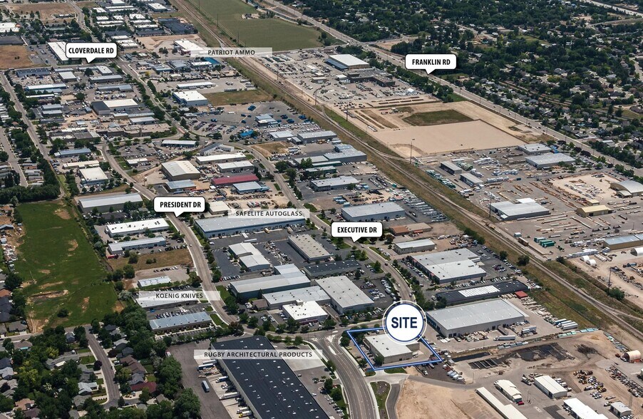 More Photos Of 11915 W Executive Dr, Boise Showroom For Lease