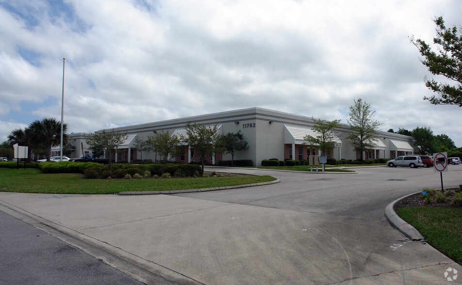 More Photos Of 11762 Marco Beach Dr, Jacksonville Unknown For Lease