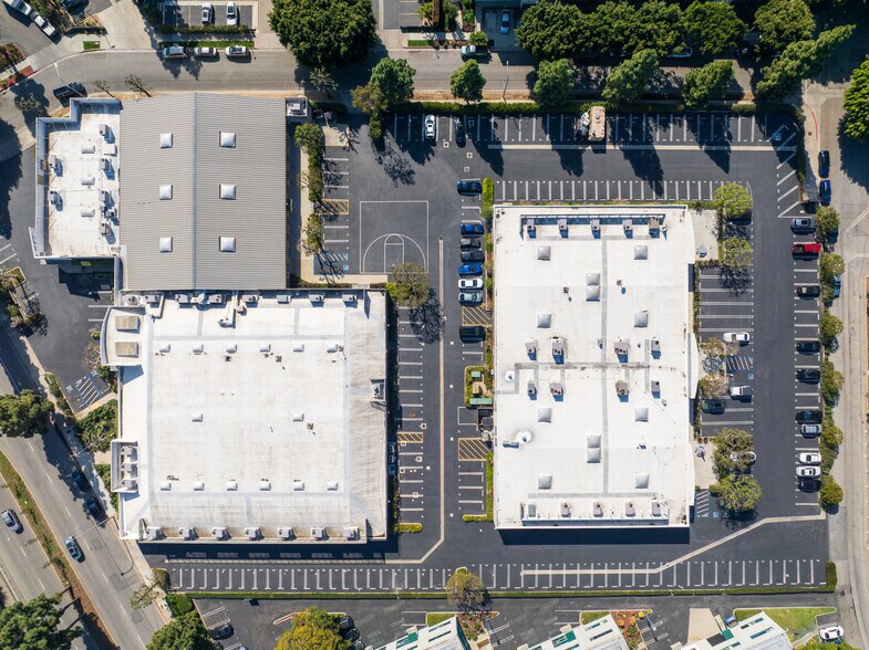 More Photos Of 10567 Jefferson Blvd, Culver City Loft Creative Space For Lease