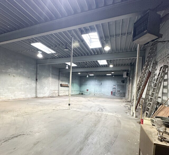 More Photos Of , Newark Industrial For Sale