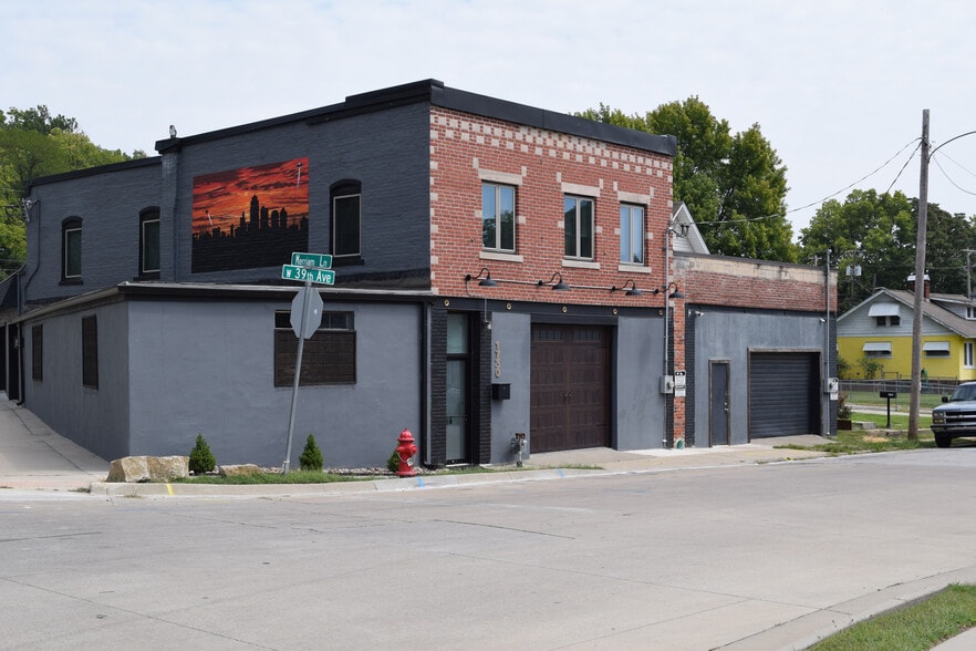 Primary Photo Of 1730 W 39th Ave, Kansas City Light Distribution For Sale