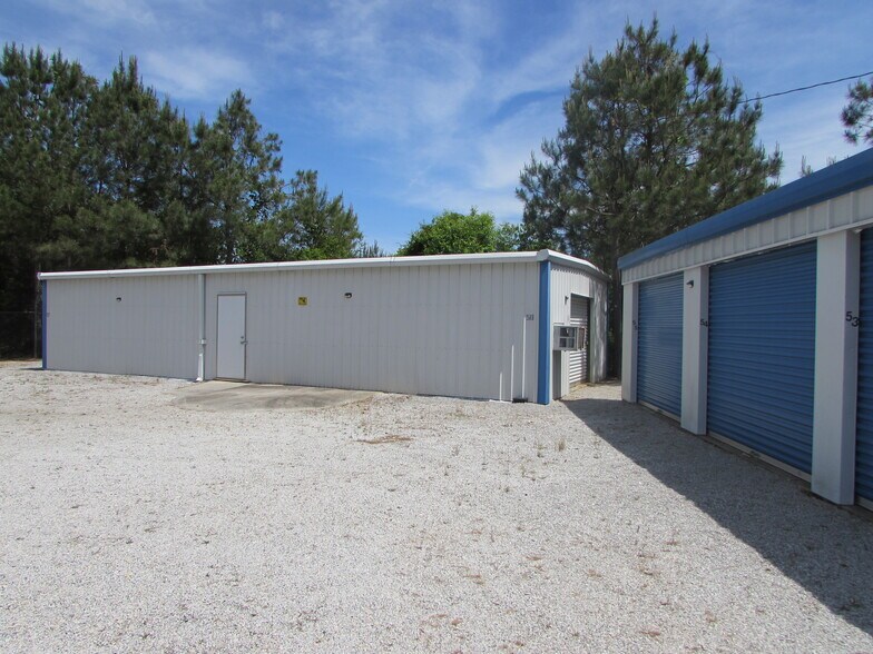 More Photos Of 3151 Franklin Pky, Franklin Specialty For Sale