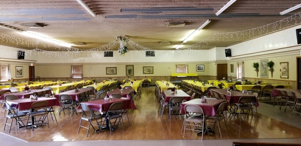 More Photos Of 26646 S 555 St, Fullerton Restaurant For Sale