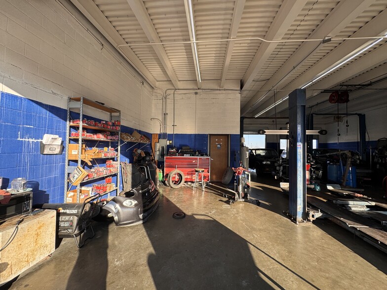 More Photos Of 1210 E Bear Creek Rd, Glenn Heights Auto Repair For Sale