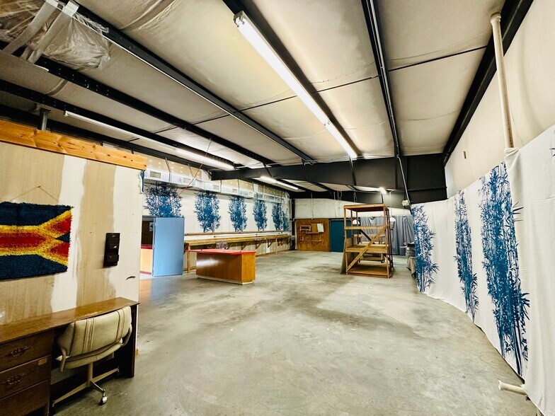 More Photos Of 3720 Wesley St, Myrtle Beach Warehouse For Lease