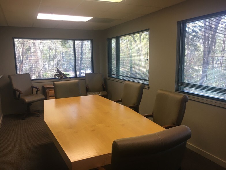 More Photos Of 5 Dunmore Ct, Hilton Head Office Residential For Sale