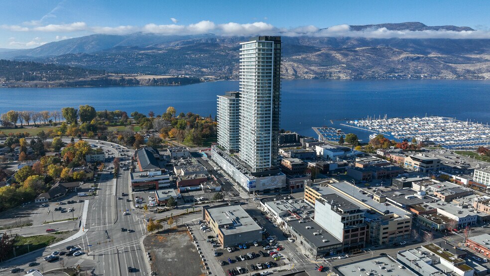 Primary Photo Of 342 Leon Av, Kelowna Specialty For Sale