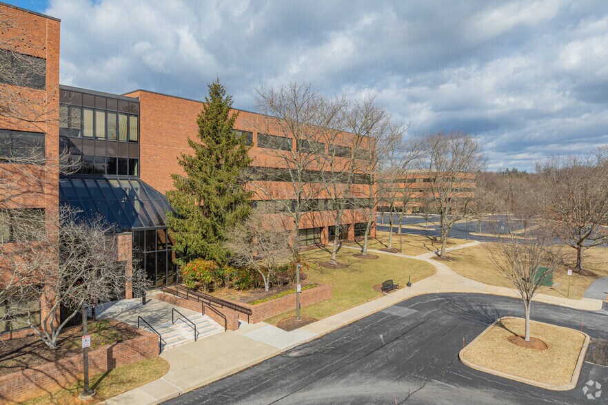 More Photos Of 4 N Park Dr, Hunt Valley Unknown For Lease