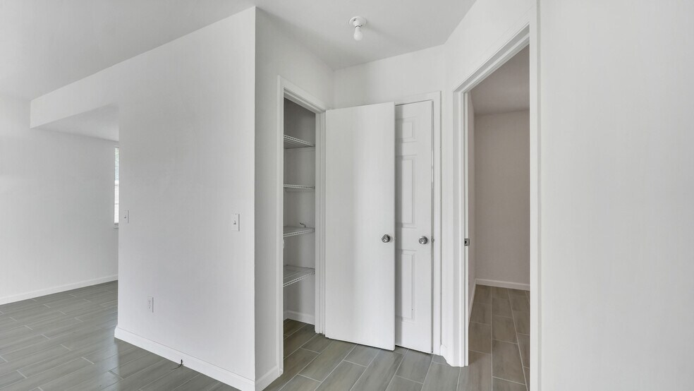 More Photos Of 3883 Park Ln, West Palm Beach Multifamily For Sale