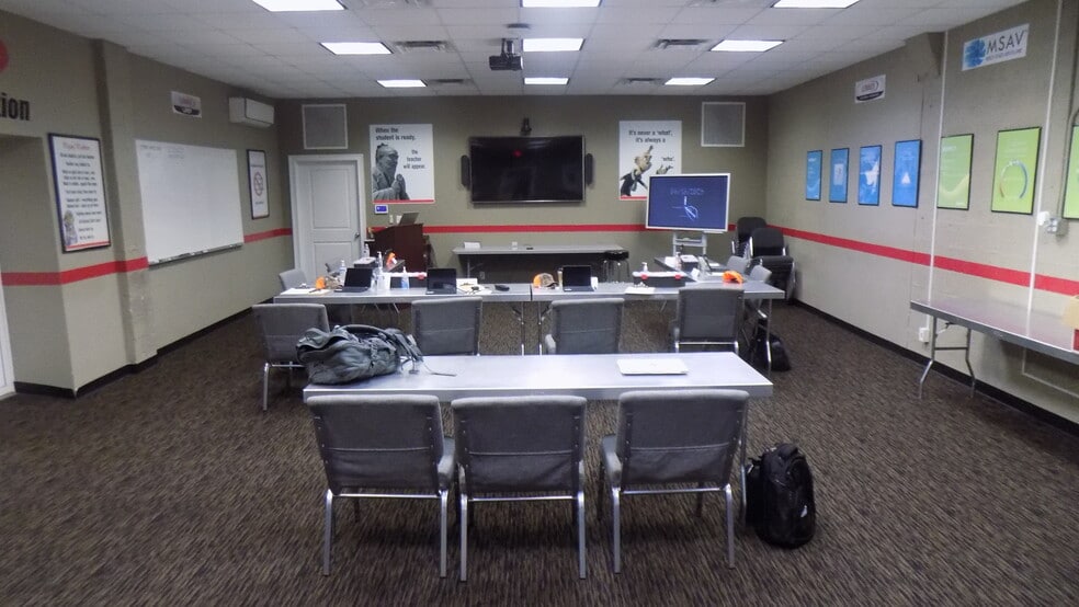 More Photos Of 1109-1111 NE 7th Ave, Fort Lauderdale Warehouse For Sale