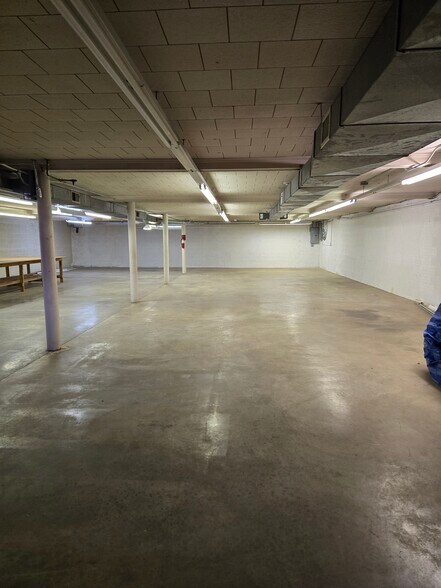 More Photos Of 116 W Academy St, Randleman General Retail For Sale