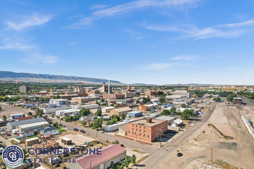 More Photos Of 350 N Kimball St, Casper Flex For Sale
