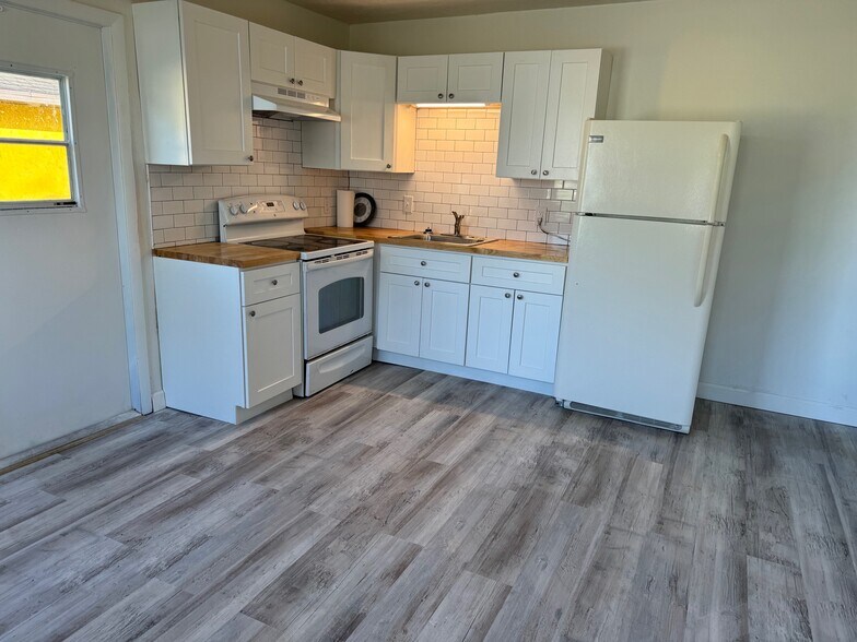 More Photos Of 520 S Main Ave, Lake Placid Apartments For Sale