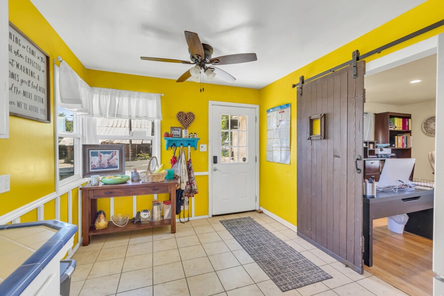 More Photos Of 9455 E Stockton Blvd, Elk Grove Specialty For Sale