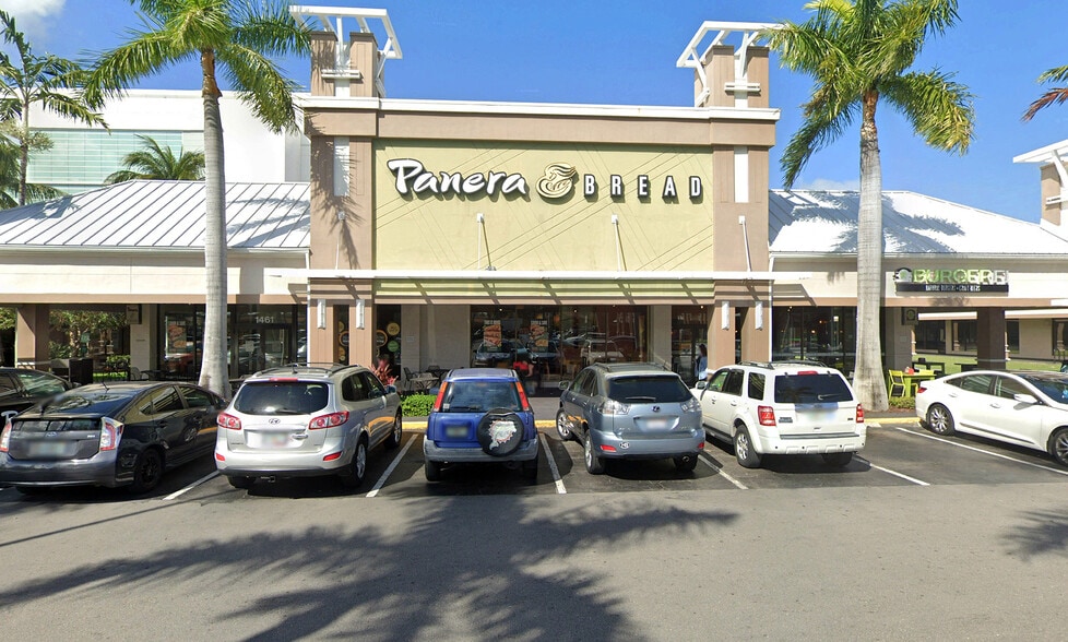 More Photos Of 1303-1497 SE 17th St, Fort Lauderdale General Retail For Lease