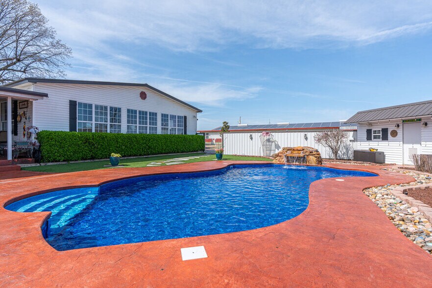 More Photos Of 464779 E 1070 Rd, Sallisaw Flex For Sale