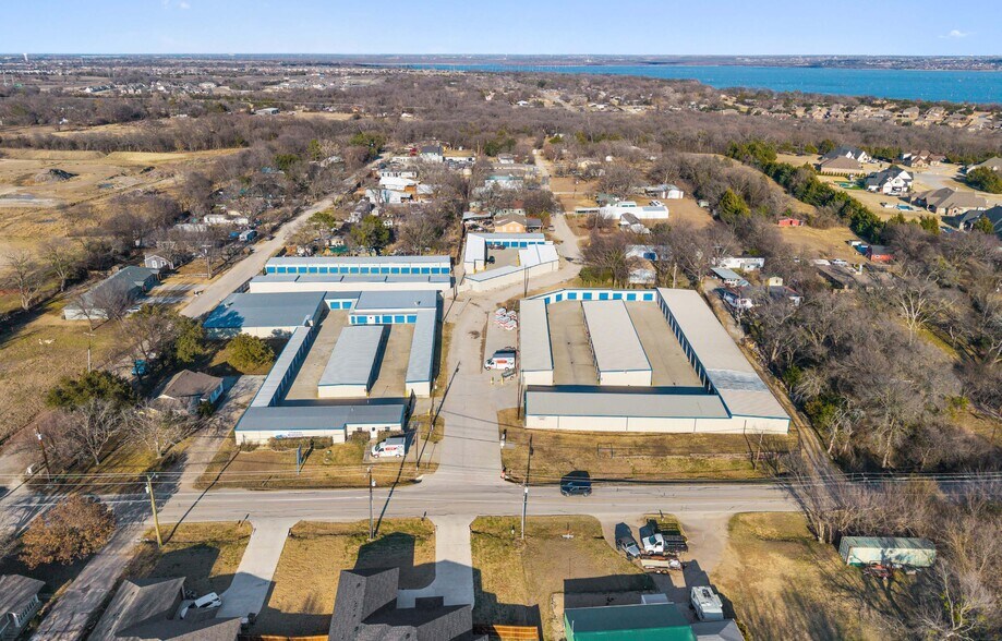 More Photos Of 3621 Elm Grove Rd, Rowlett Self Storage For Sale