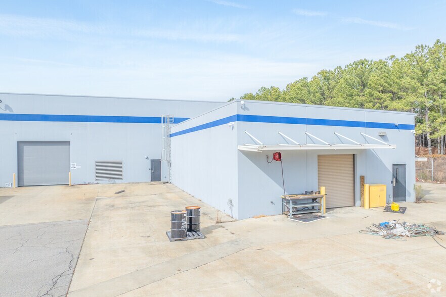 More Photos Of 101 Enterprise Pky, West Columbia Distribution For Sale