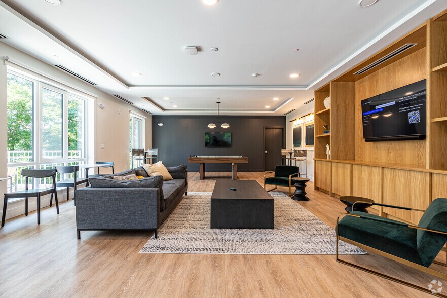 More Photos Of 289 Walk Hill St, Roslindale Apartments For Sale