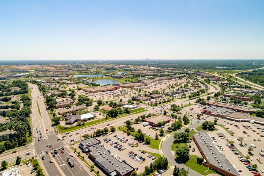 More Photos Of 13540-13670 Weaver Lake Rd, Maple Grove Unknown For Lease