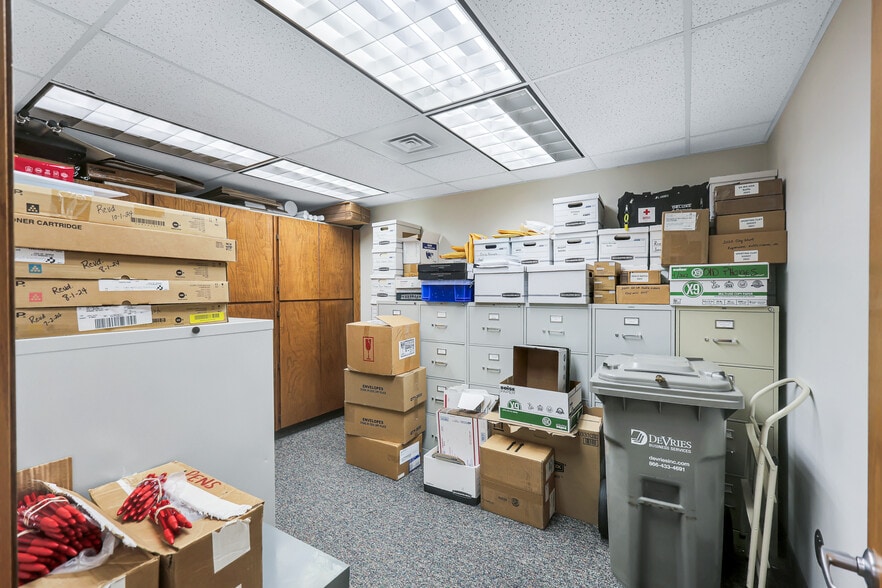 More Photos Of 4226 E Mission Ave, Spokane Office For Sale