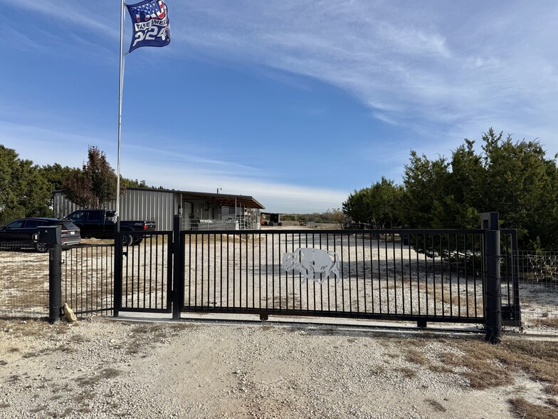 Primary Photo Of 8895 US-67 Hwy, Cleburne Specialty For Sale