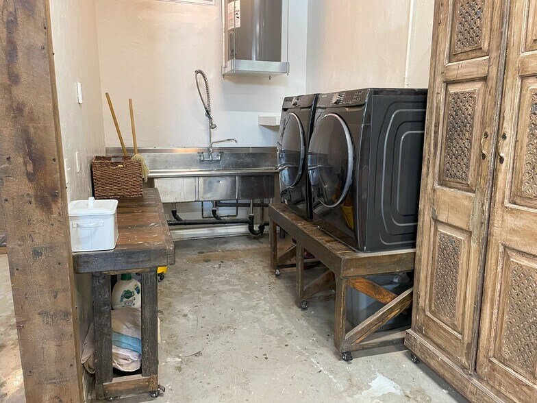 More Photos Of 6545 E 49th Ave, Commerce City Warehouse For Sale