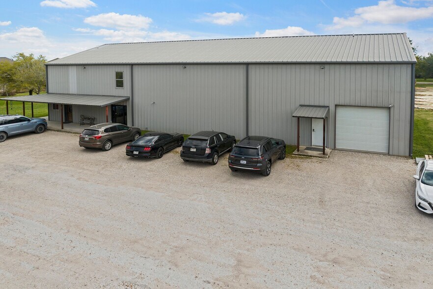 More Photos Of 20204 Schiel Rd, Cypress Warehouse For Sale