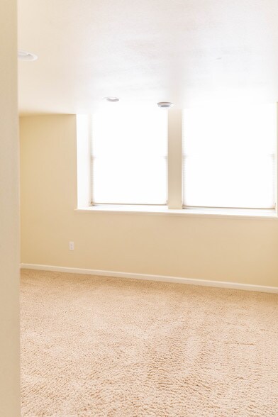 More Photos Of 11 S Main St S, Crosby Apartments For Sale