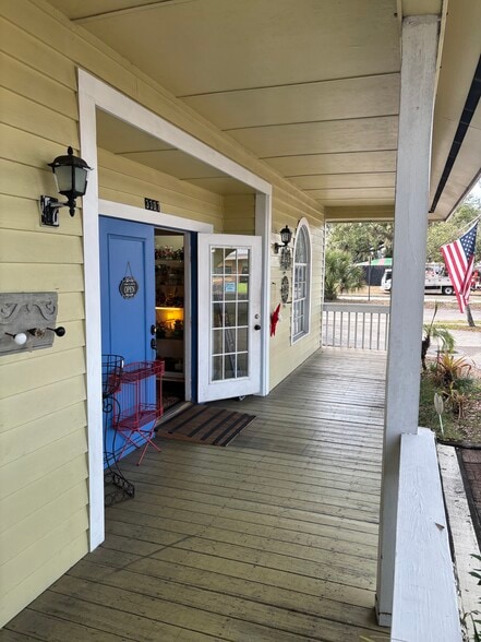 More Photos Of 3307 Manatee Ave, Bradenton Freestanding For Sale