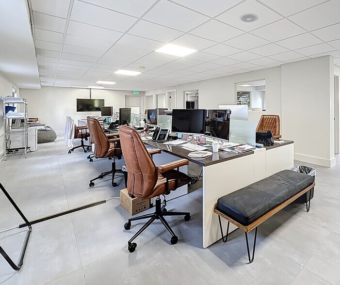 More Photos Of 232 SW 8th St, Miami Medical For Sale