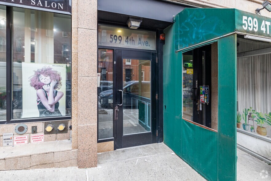 More Photos Of 599 4th Ave, Brooklyn Apartments For Lease