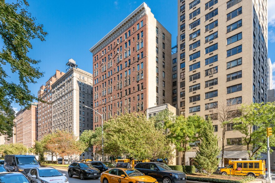 More Photos Of 1069-1075 Park Ave, New York Apartments For Sale