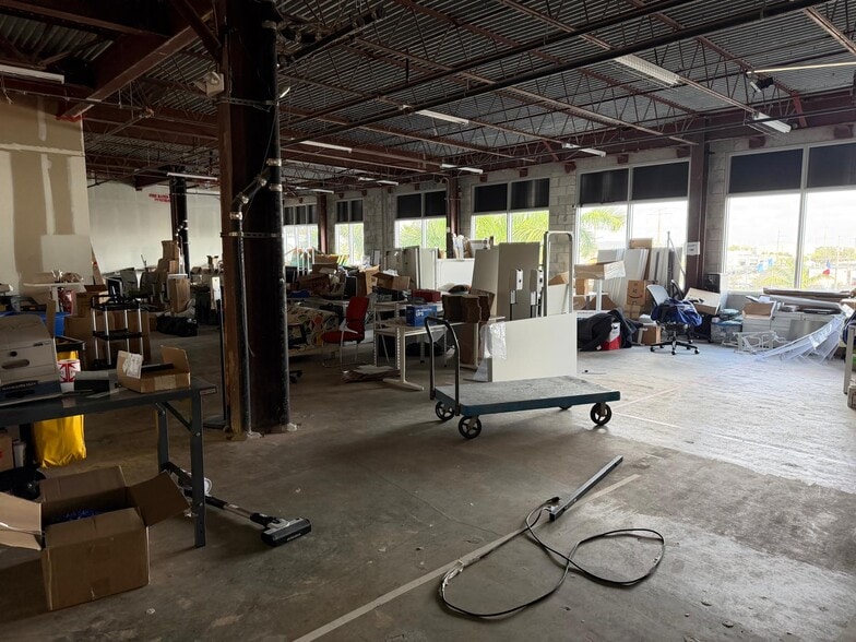 More Photos Of 7950 NW 53rd St, Doral Medical For Sale