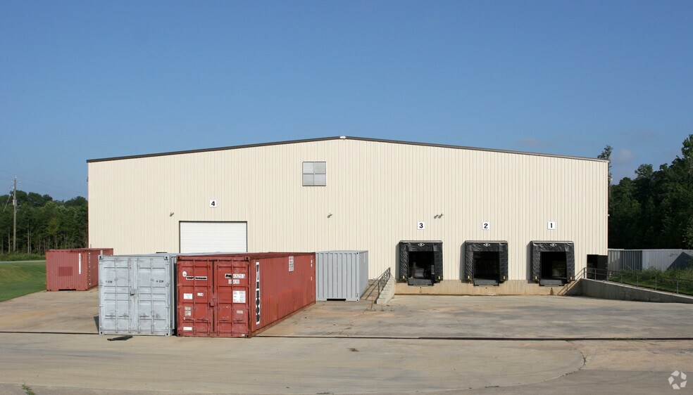 More Photos Of 100 Gilbert Dr, Alabaster Distribution For Lease