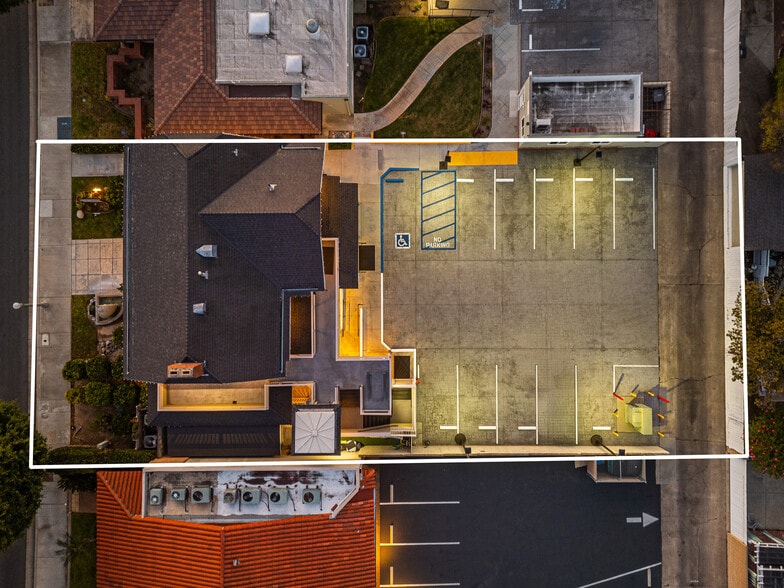 More Photos Of 615 E Chapman Ave, Orange Medical For Sale