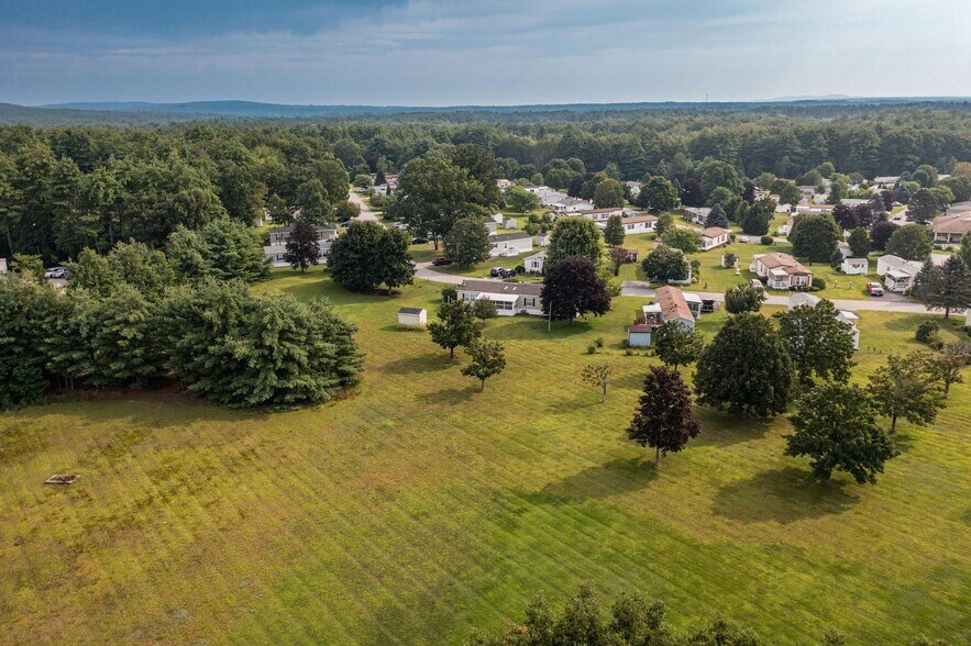 More Photos Of 11 Tamarack Lane -1, Rochester Manufactured Housing Mobile Home Park For Sale