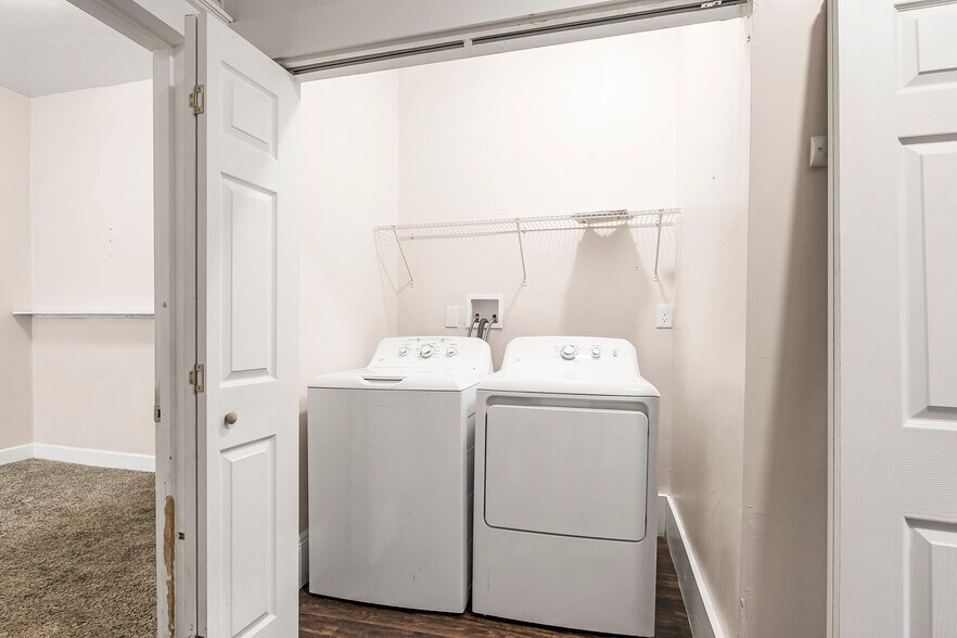 More Photos Of 317 5th St, Marysville Apartments For Sale