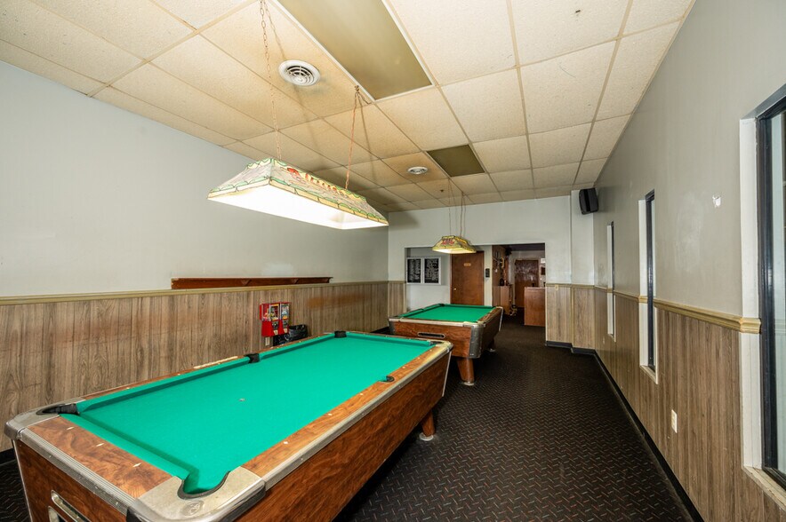 More Photos Of 1849 Gardner Ln NW, Corydon Sports And Entertainment For Sale